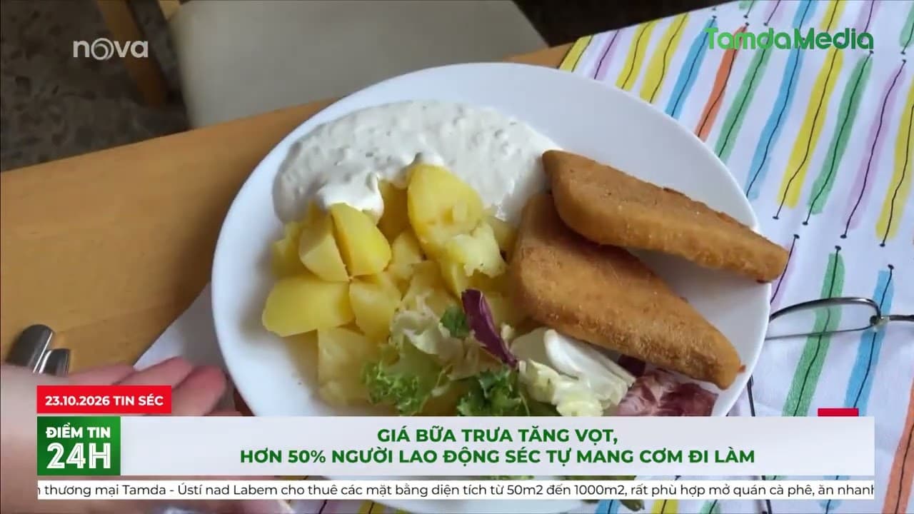 Giá bữa trưa tăng vọt, hơn 50% người lao động Séc tự mang cơm đi làm